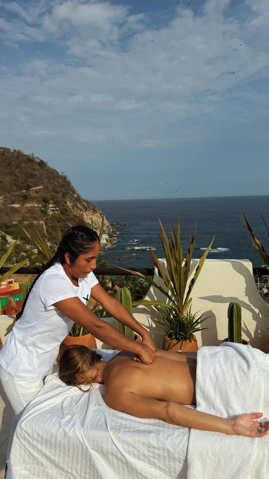 Casa Roni By Xeno - 5 Bedroom Luxury Villa With Ocean View Estacahuite Exterior photo